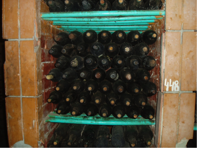 Хранение вина в бутылках, фото Гутторм Флатаб